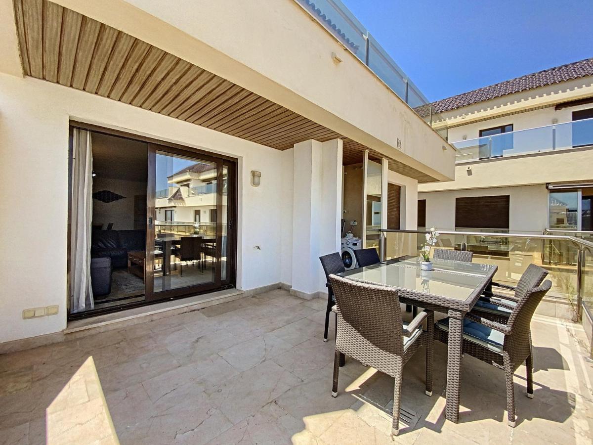 Lovely Apartment With Pool & Sea Views - Marina Del Castillo 2129 Manilva Esterno foto