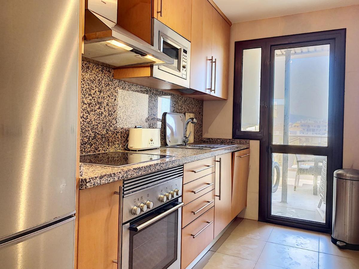 Lovely Apartment With Pool & Sea Views - Marina Del Castillo 2129 Manilva Esterno foto