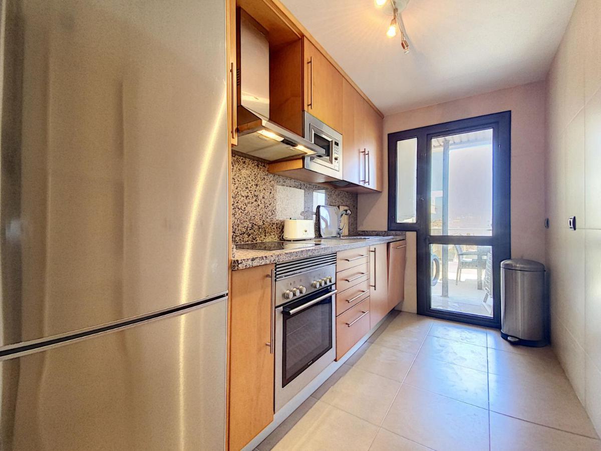 Lovely Apartment With Pool & Sea Views - Marina Del Castillo 2129 Manilva Esterno foto