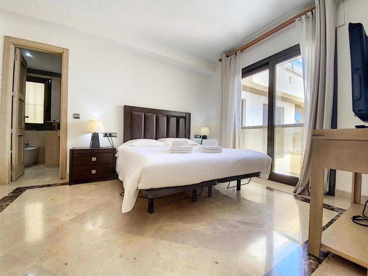 Lovely Apartment With Pool & Sea Views - Marina Del Castillo 2129 Manilva Esterno foto